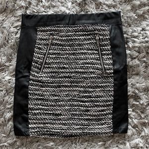 NWT Tweed and Faux Leather Skirt in Black and Grey